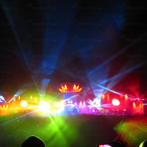 bunte Lasershow auf dem Dance Festival Airbeat One 