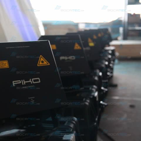 A lot of RTI PIKO 14 RGB Projectors