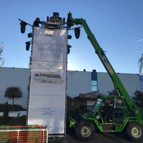 Pyrotechnik aufbau mit einem Steiger