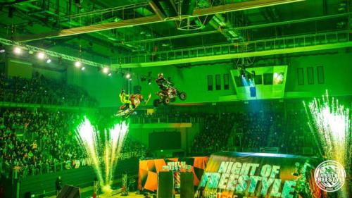 Indoor Pyrotechnik auf der Night of Freestyle